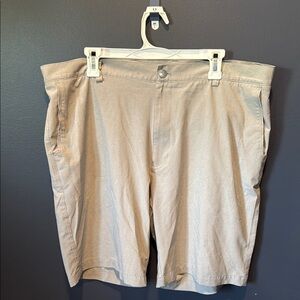 Peter Millar Tan Flat Front Shorts Size 40